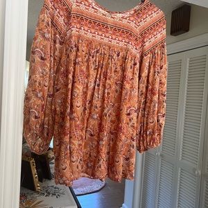 Fall top, comfortable, size 18.